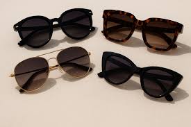 Affordable Luxury: How to Get the Designer Look for Less at Royal Optics